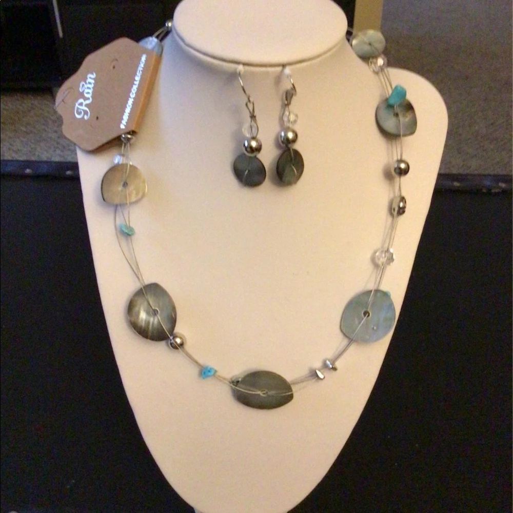 NWT. Rain. Handmade Mother Pearl Set,